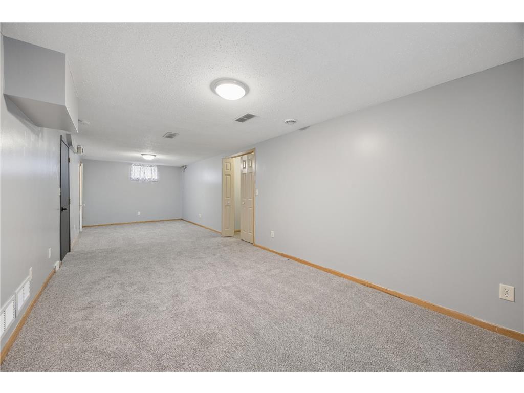 5546 Emerson Avenue N Brooklyn Center MN 55430 7079472 image21