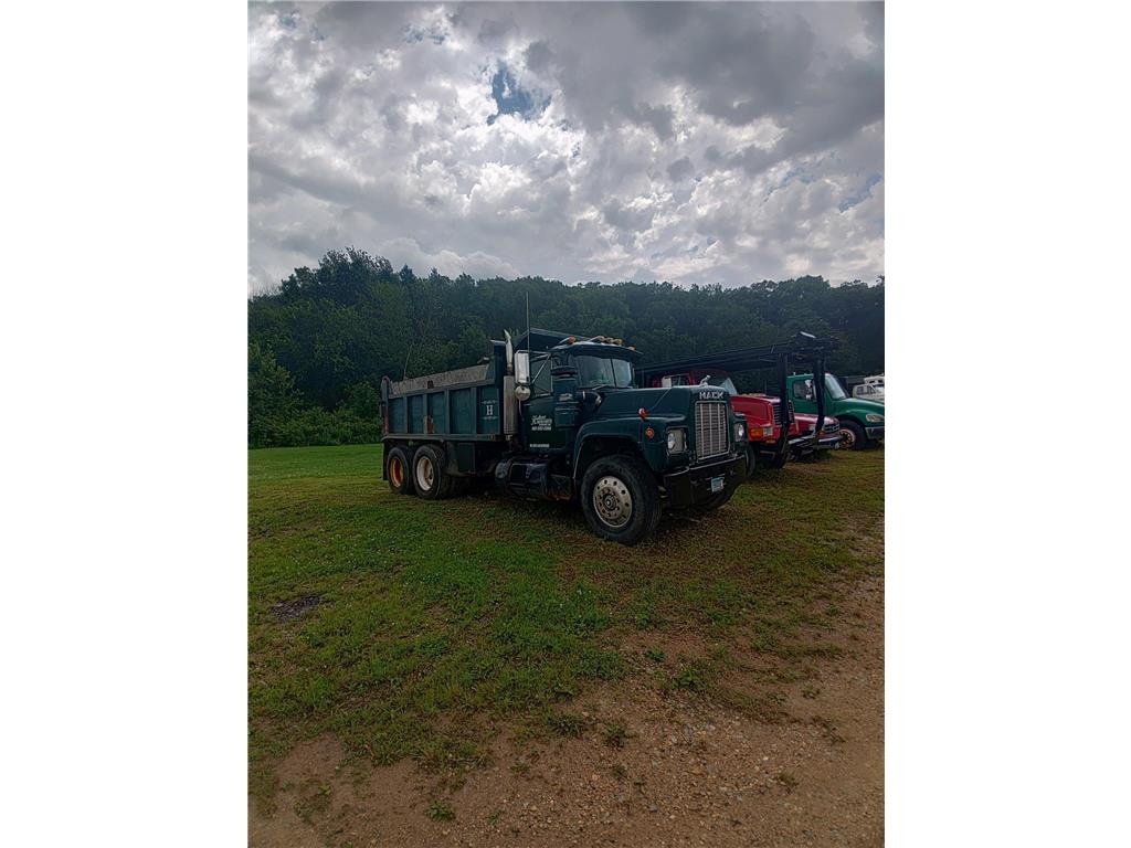 5548 130th Street W Faribault MN 55021 6747855 image54