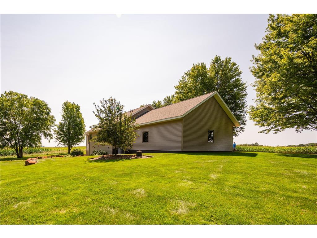 555 10th Street SE Benson MN 56215 6771224 image11
