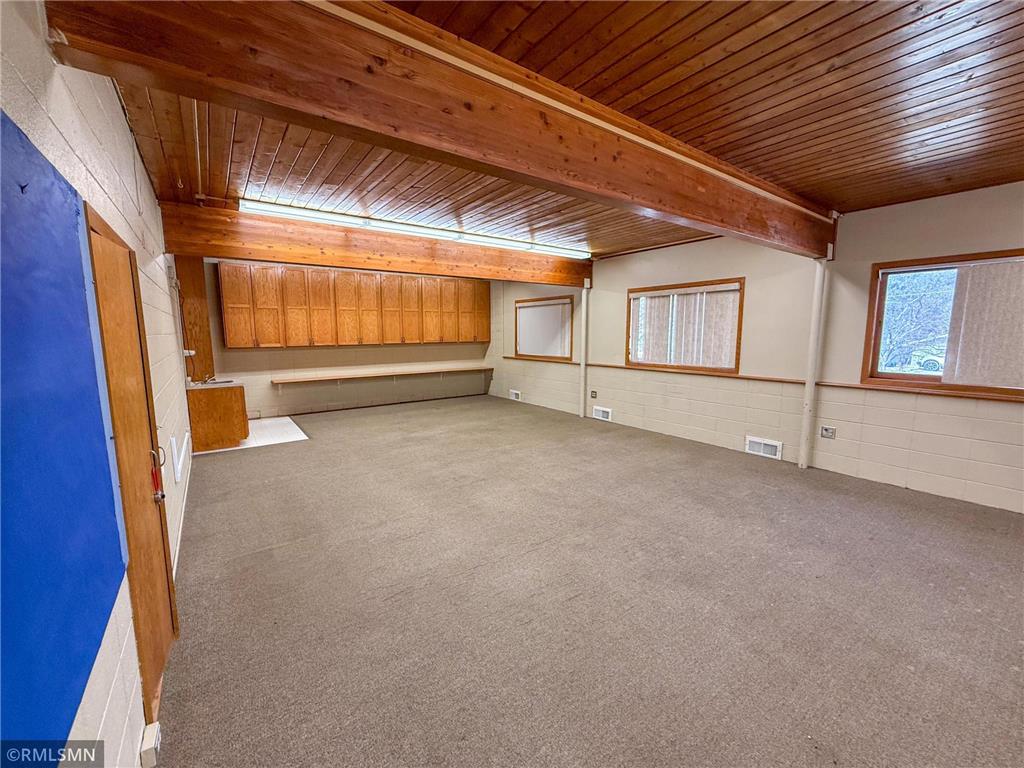 555 East Avenue Zumbrota MN 55992 6686289 image17