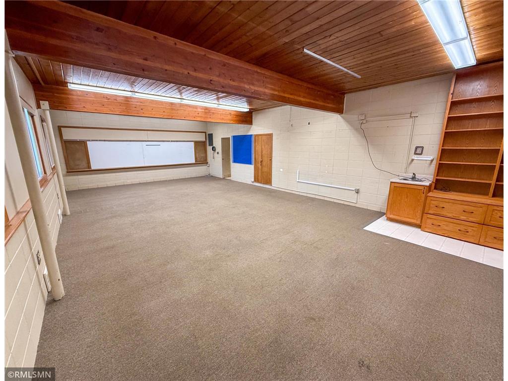 555 East Avenue Zumbrota MN 55992 6686289 image18