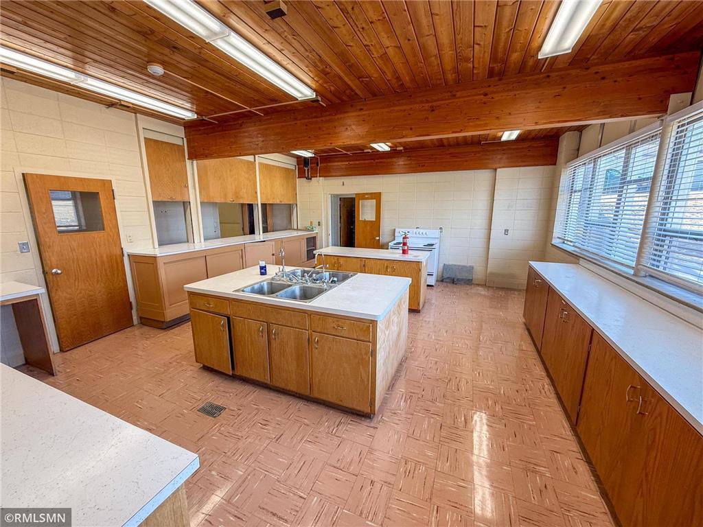 555 East Avenue Zumbrota MN 55992 6686289 image21