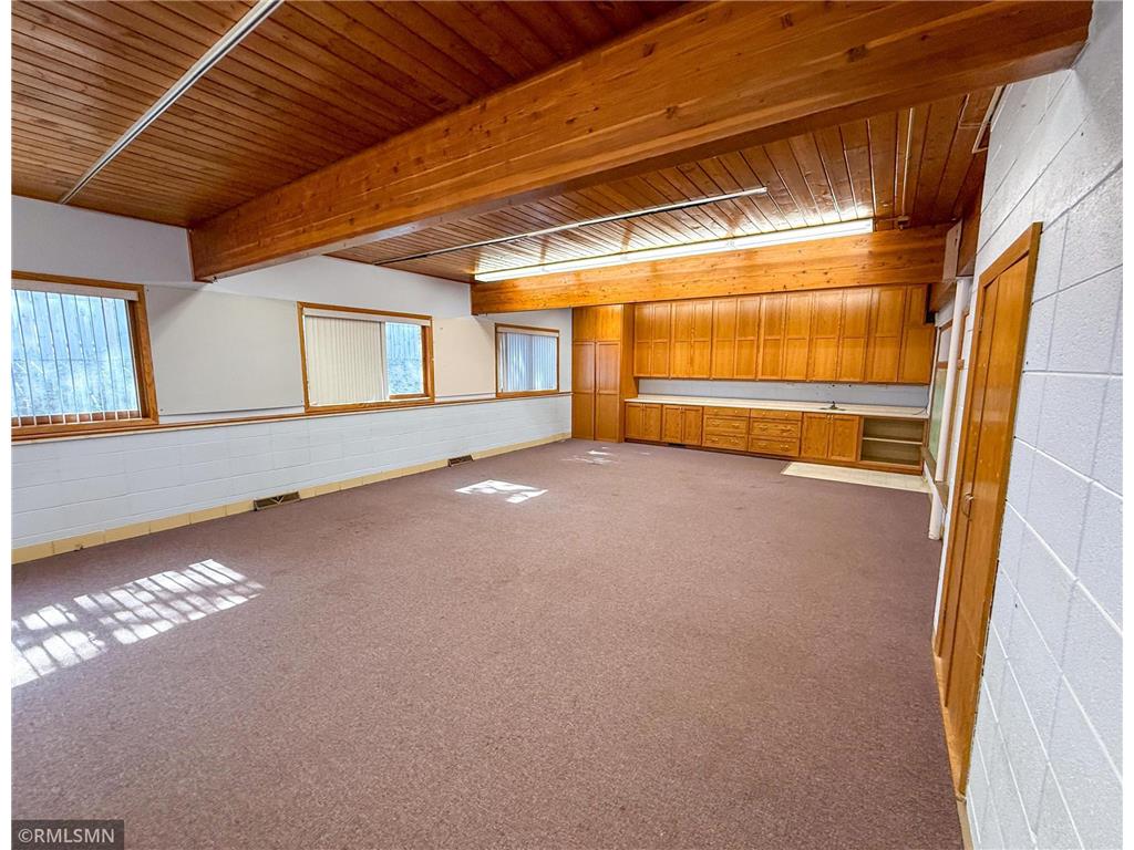 555 East Avenue Zumbrota MN 55992 6686289 image23