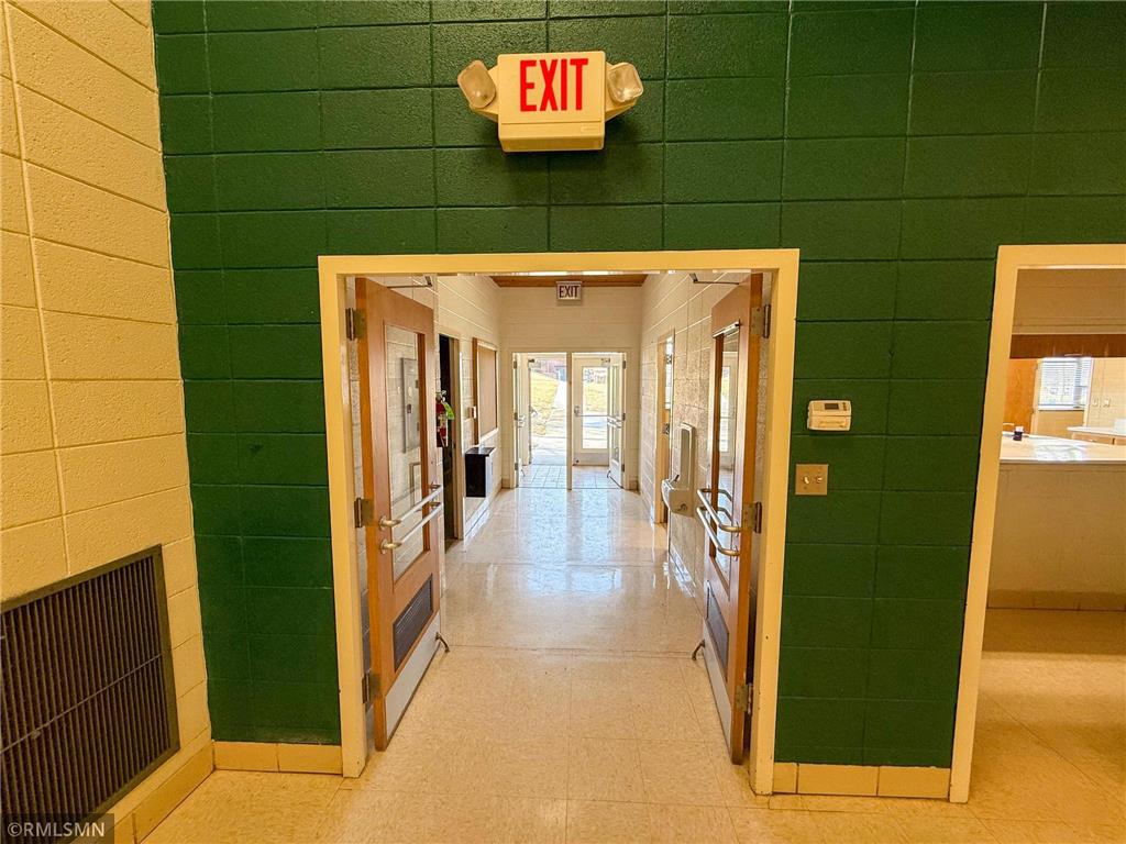 555 East Avenue Zumbrota MN 55992 6686289 image26