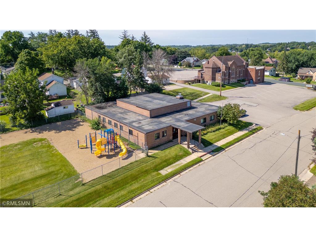 555 East Avenue Zumbrota MN 55992 6686289 image5