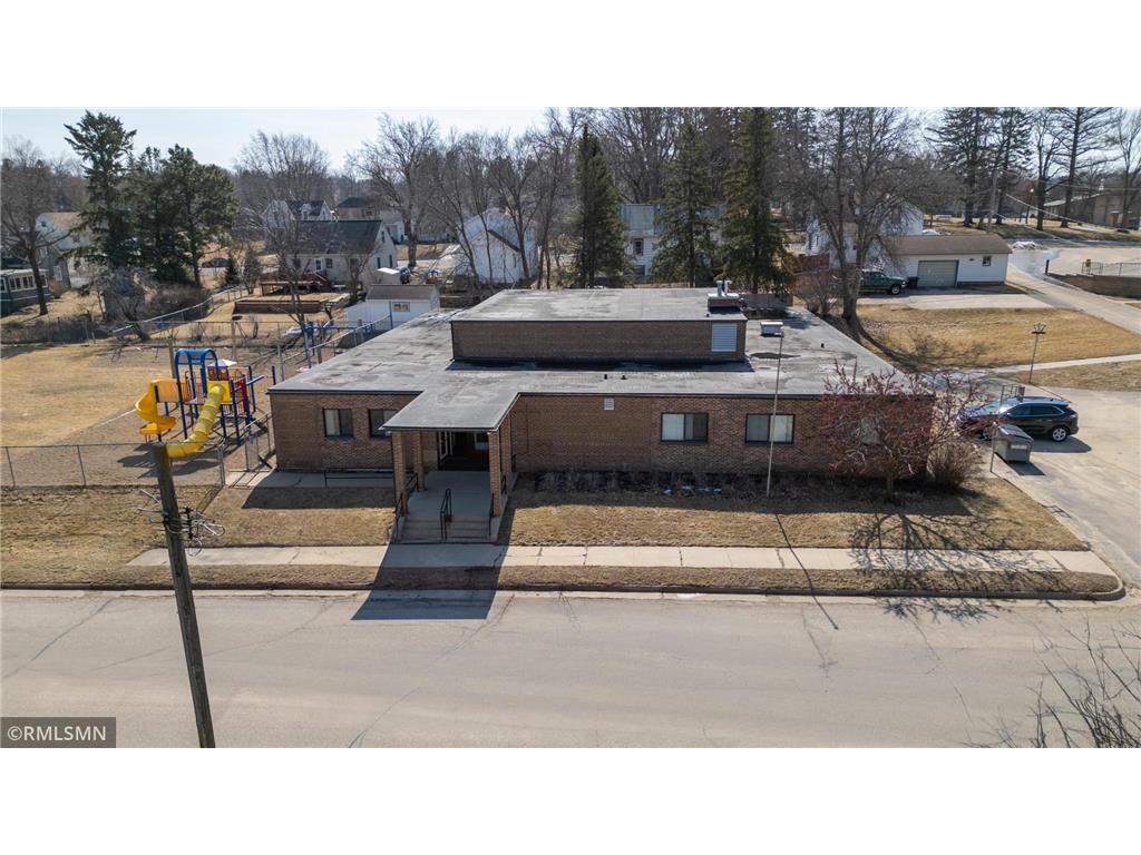 555 East Avenue Zumbrota MN 55992 6686289 image7