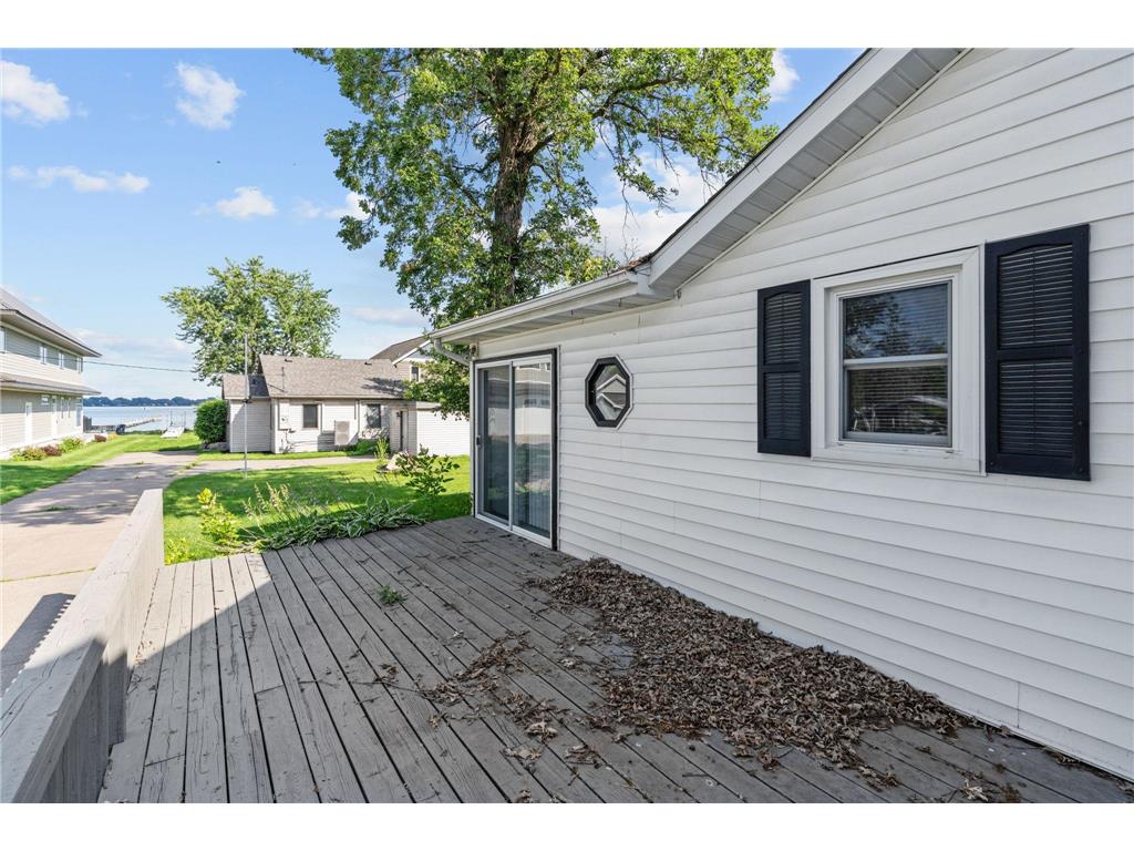 555 N Shore Drive Forest Lake MN 55025 - Forest 7111571 image5