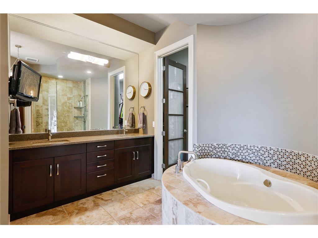 555 Oak Ridge Place #150 Hopkins MN 55305 7102042 image21