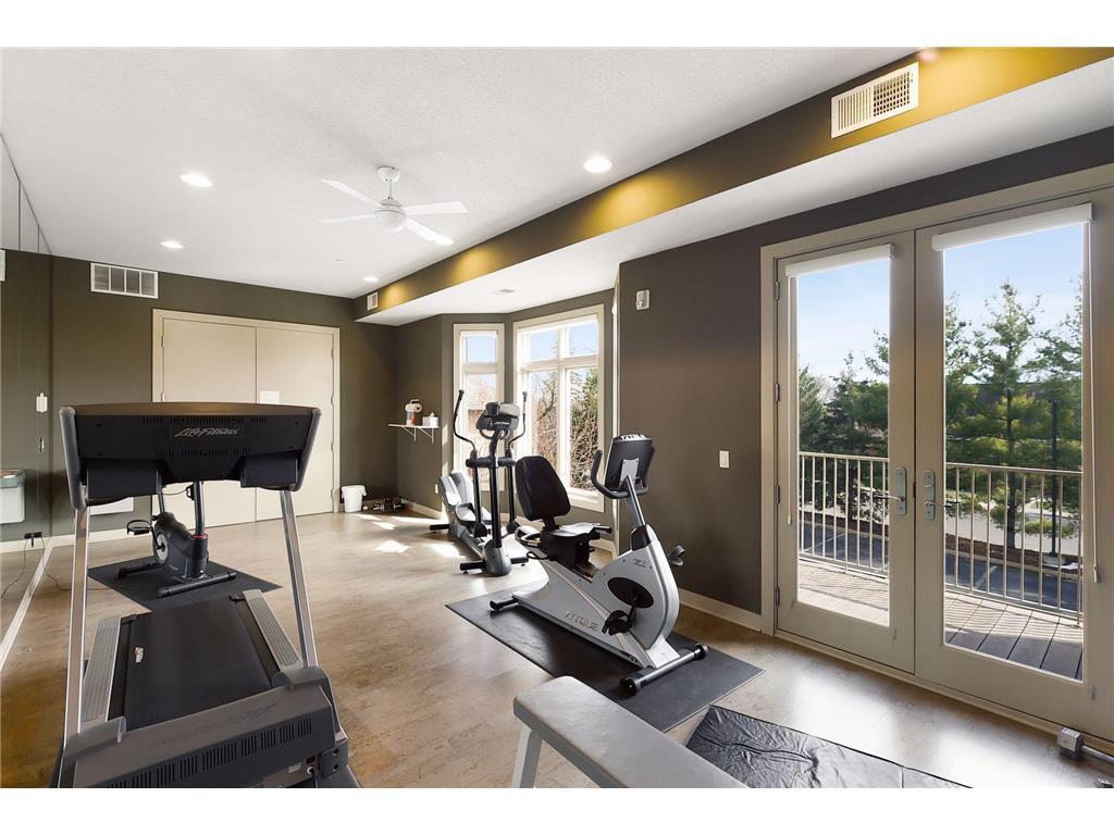 555 Oak Ridge Place #150 Hopkins MN 55305 7102042 image34