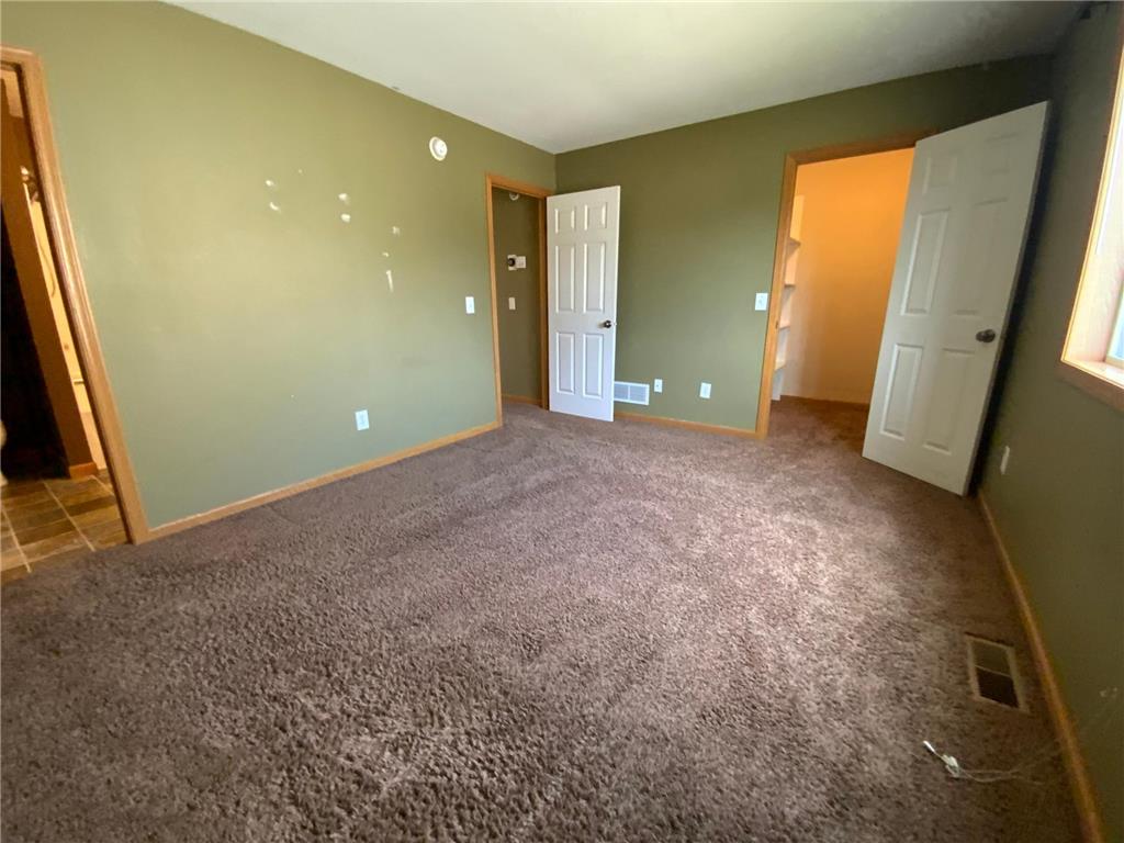 555 Willow Avenue Eden Valley MN 55329 7060352 image18
