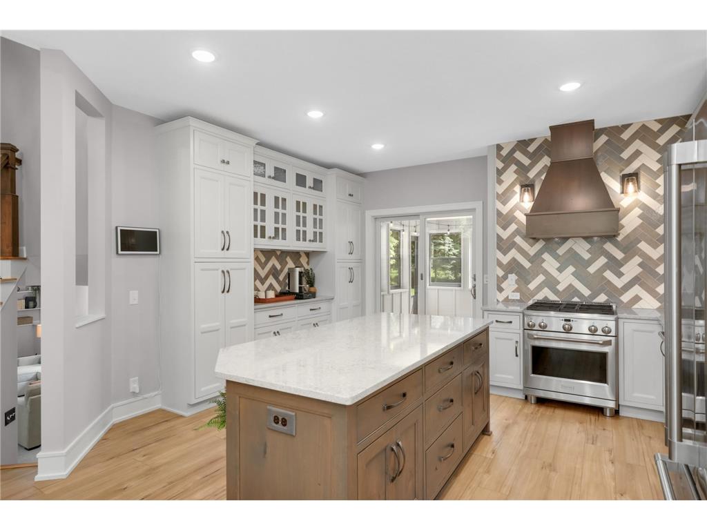 5550 Chatsworth Street N Shoreview MN 55126 7083496 image13