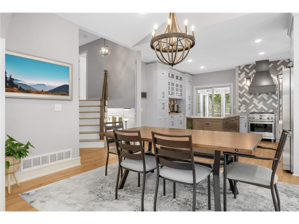 5550 Chatsworth Street N Shoreview MN 55126 7083496 image9