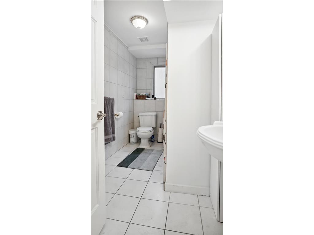 5552 1st Avenue S #2 Minneapolis MN 55419 7083529 image10