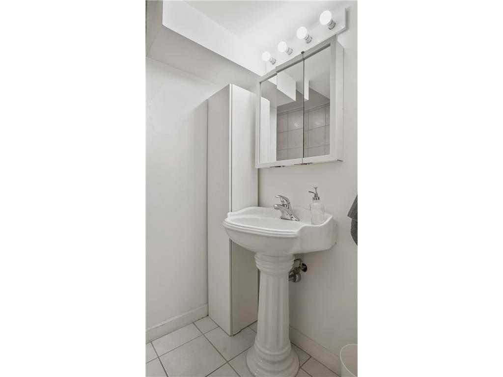 5552 1st Avenue S #2 Minneapolis MN 55419 7083529 image13