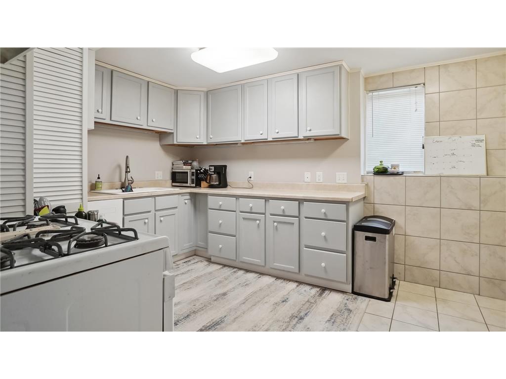 5552 1st Avenue S #2 Minneapolis MN 55419 7083529 image5