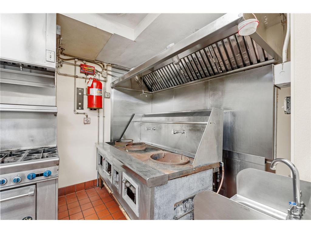 5554 34th Avenue S Minneapolis MN 55417 6822797 image18