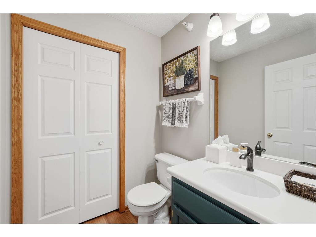 5554 Nathan Lane N #4 Plymouth MN 55442 7016495 image11