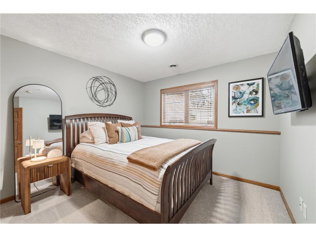 5554 Nathan Lane N #4 Plymouth MN 55442 7016495 image31
