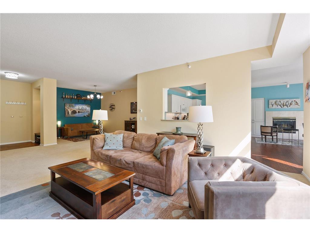 5555 Dewey Hill Road 107, Edina, MN, 55439 MLS 6215934 Edina Realty