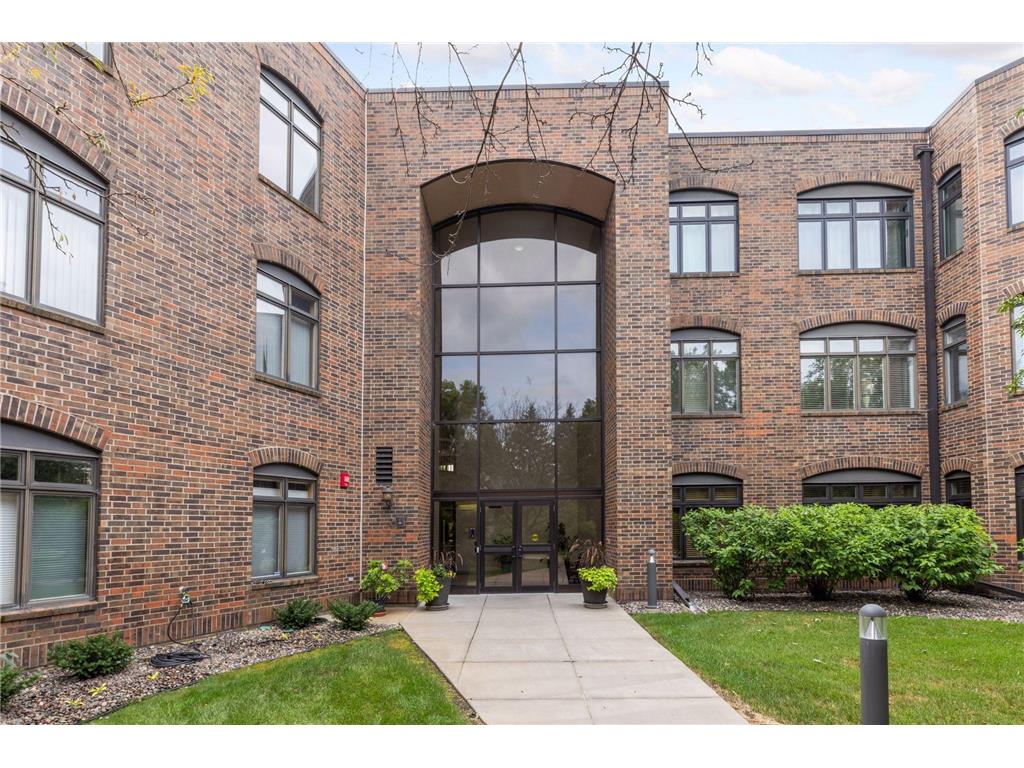 5555 Dewey Hill Road #314 Edina MN 55439 6766416 image1