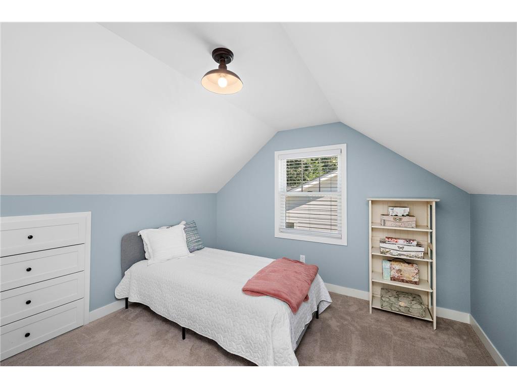 5557 Girard Avenue S Minneapolis MN 55419 7017872 image33