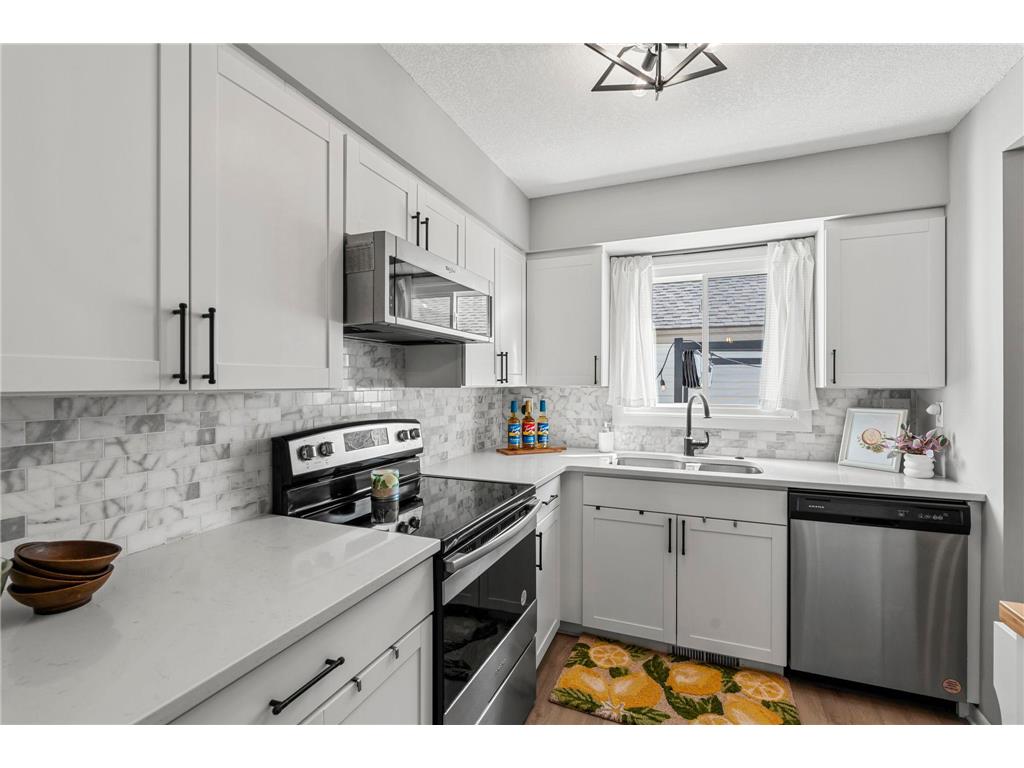 5558 Meister Road Fridley MN 55432 6764165 image1