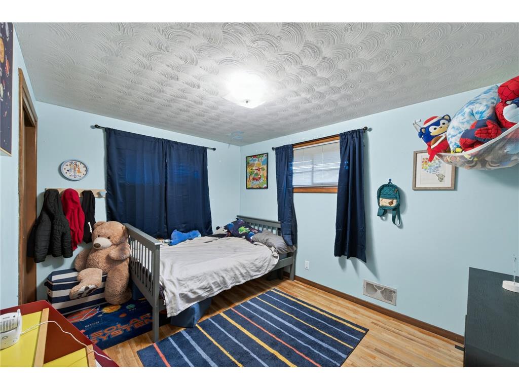 556 53 1/2 Avenue NE Fridley MN 55421 7051956 image21
