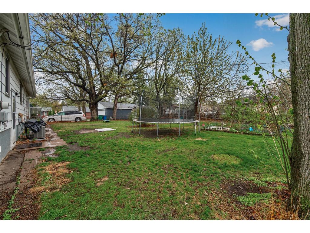 556 53 1/2 Avenue NE Fridley MN 55421 7051956 image27