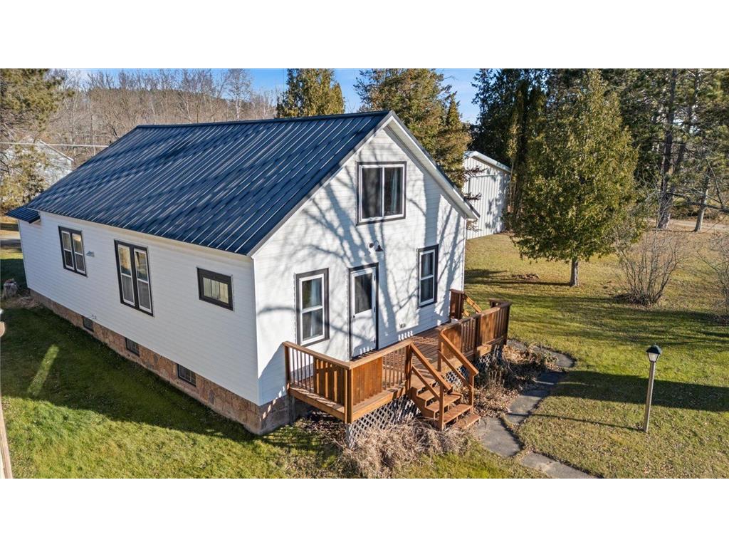 556 5th Avenue Calumet MN 55716 6820982 image1