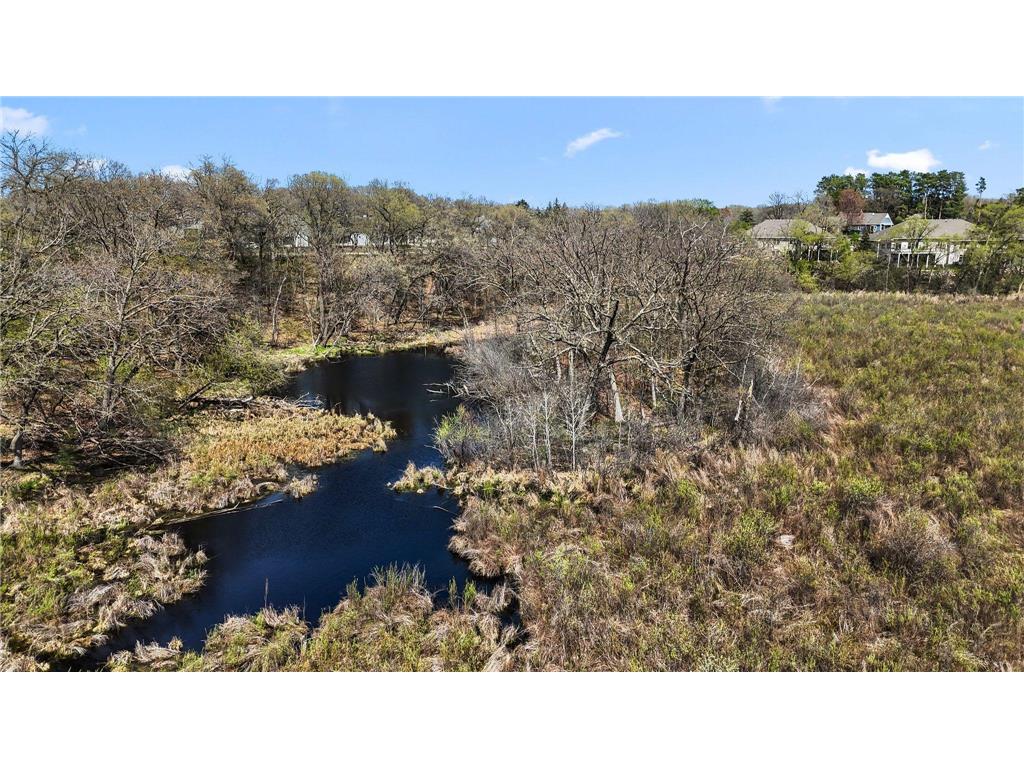 556 County Road C W Roseville MN 55113 6708093 image10