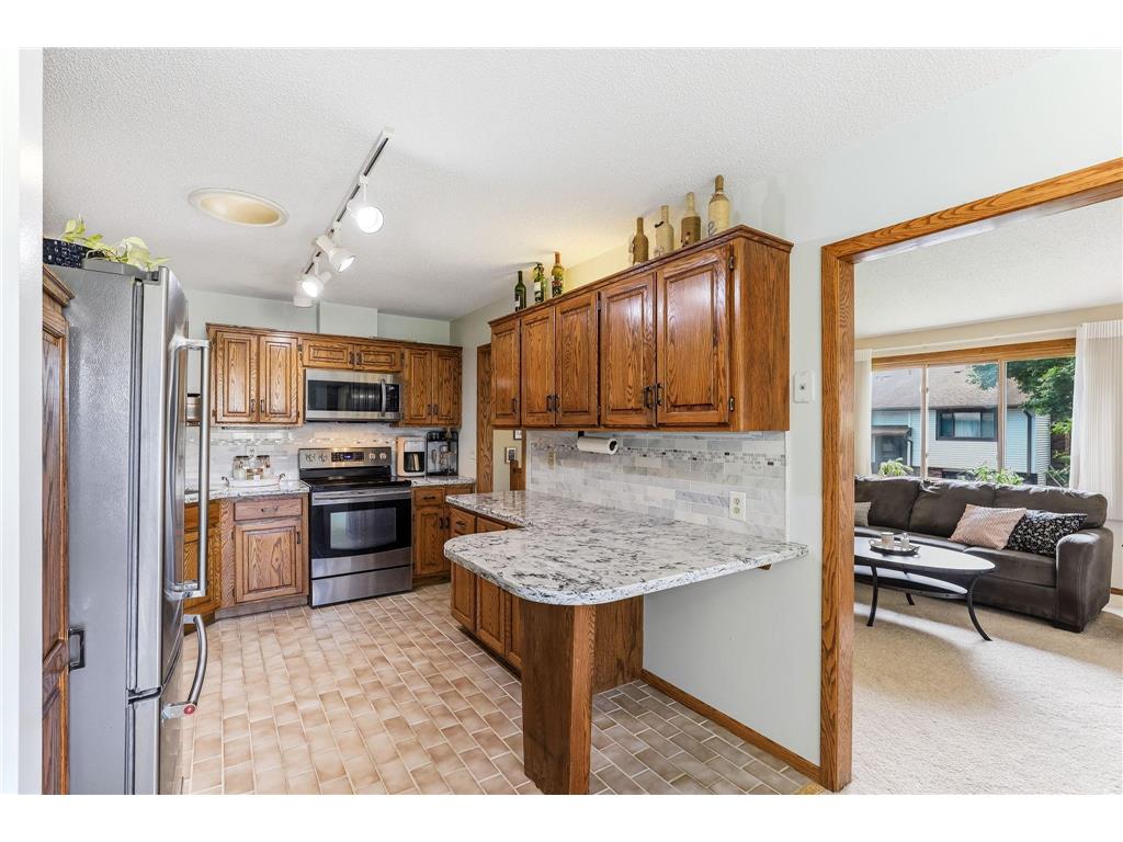 556 Donegal Circle Shoreview MN 55126 7100761 image10