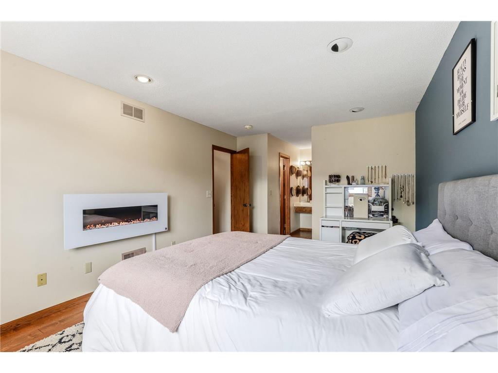 556 Donegal Circle Shoreview MN 55126 7100761 image22