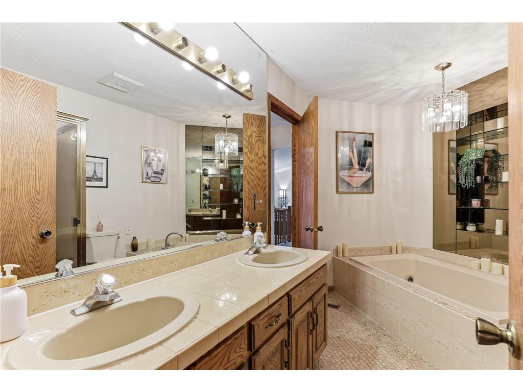556 Donegal Circle Shoreview MN 55126 7100761 image26