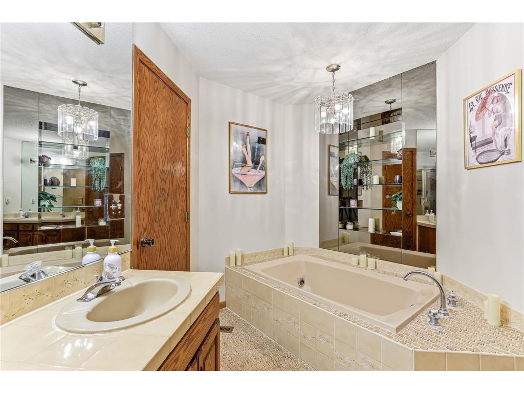 556 Donegal Circle Shoreview MN 55126 7100761 image27