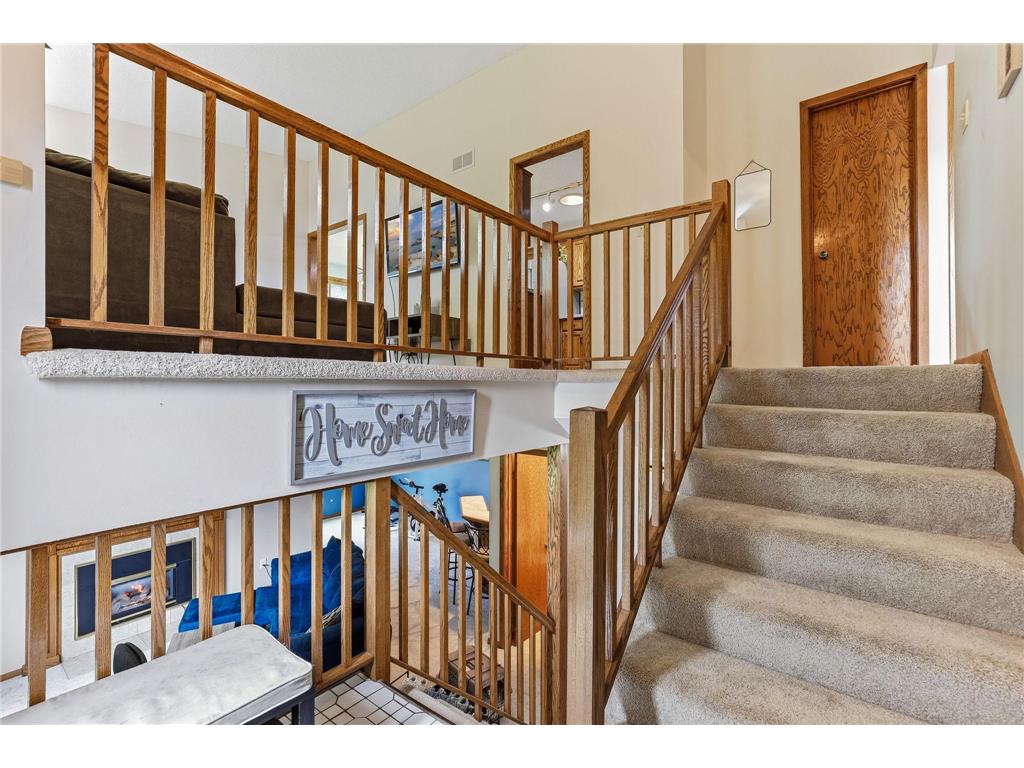 556 Donegal Circle Shoreview MN 55126 7100761 image4