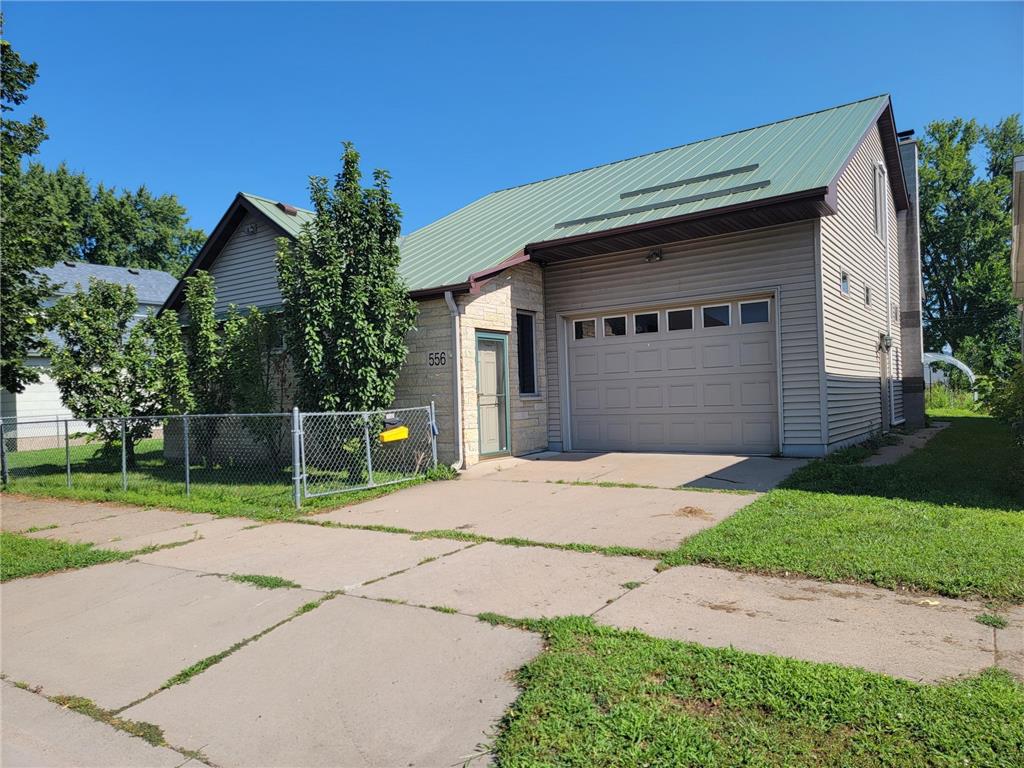 556 E 2nd Street Winona MN 55987 6579896 image1