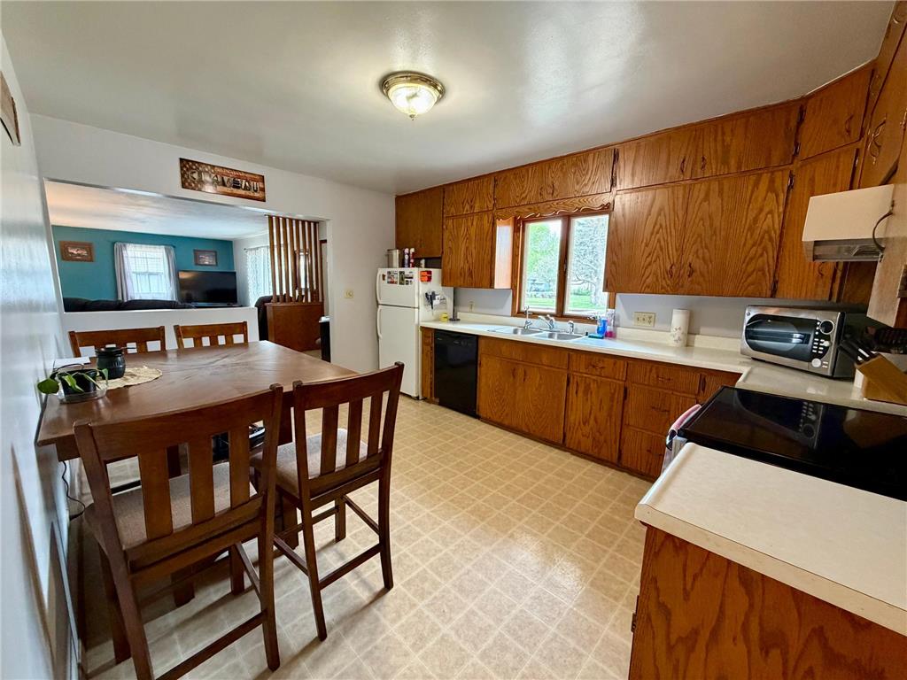 556 Elm Avenue Westbrook MN 56183 7071166 image10