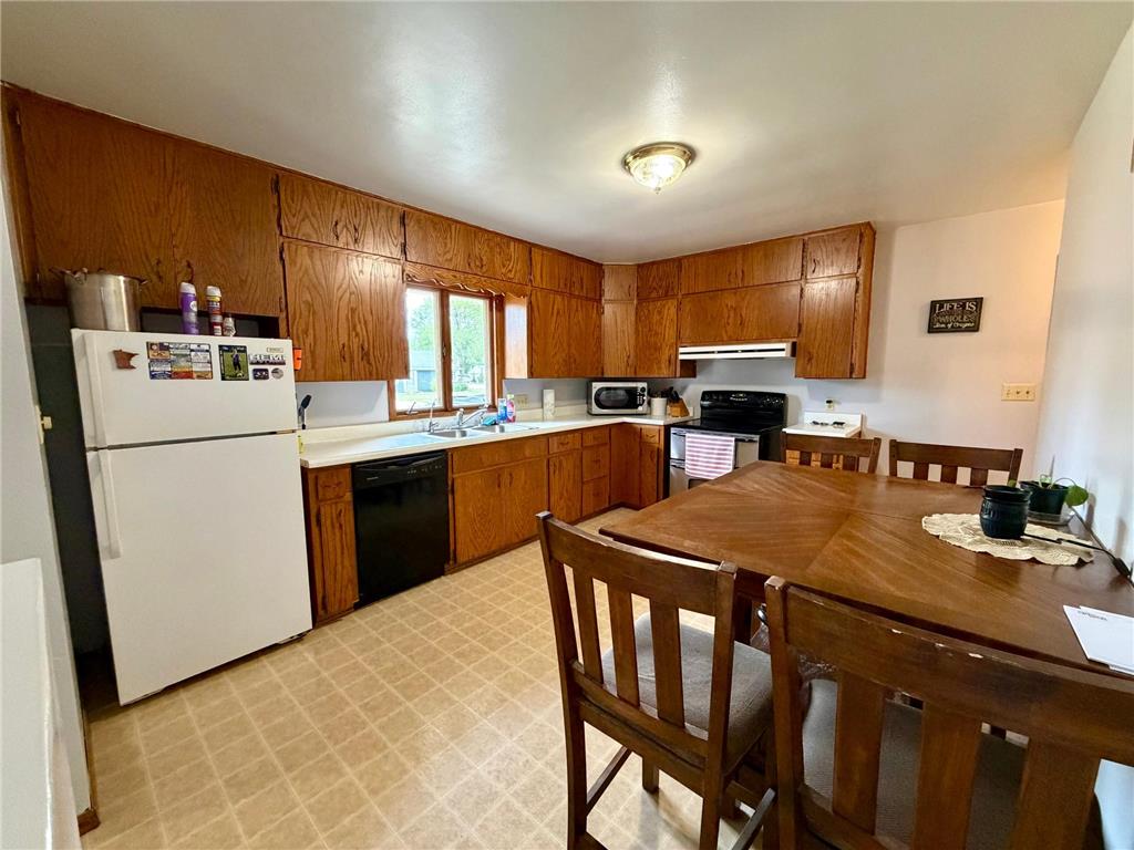 556 Elm Avenue Westbrook MN 56183 7071166 image12