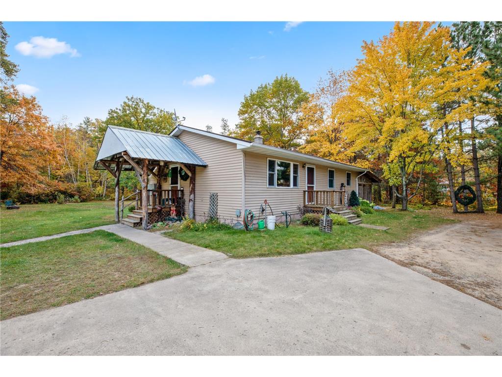 556 Nuthatch Loop NW, Backus, MN 56435 MLS 6272195 Edina Realty