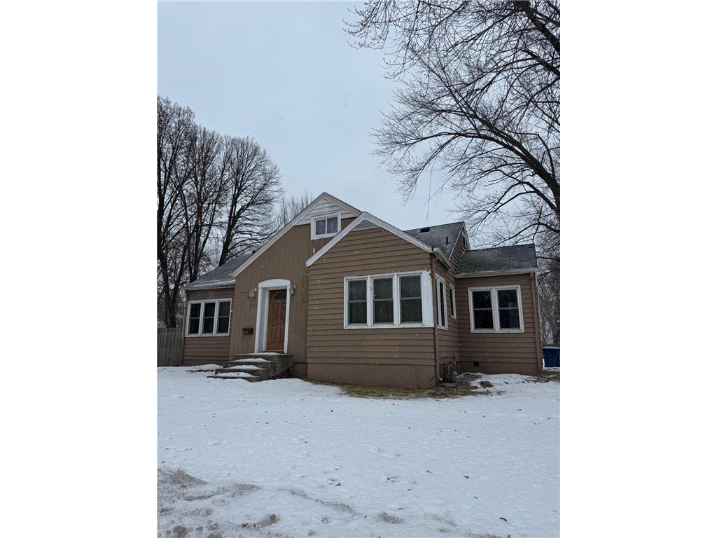 556 W Broadway Avenue Forest Lake MN 55025 7009519 image1