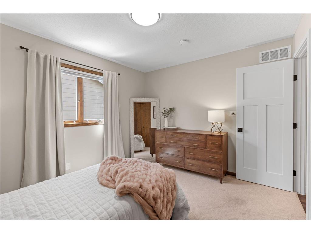 5560 W 131st Street Savage MN 55378 7090593 image28