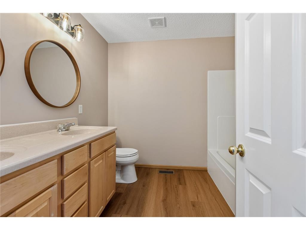 5561 Elm Grove Court New Hope MN 55428 7046647 image17