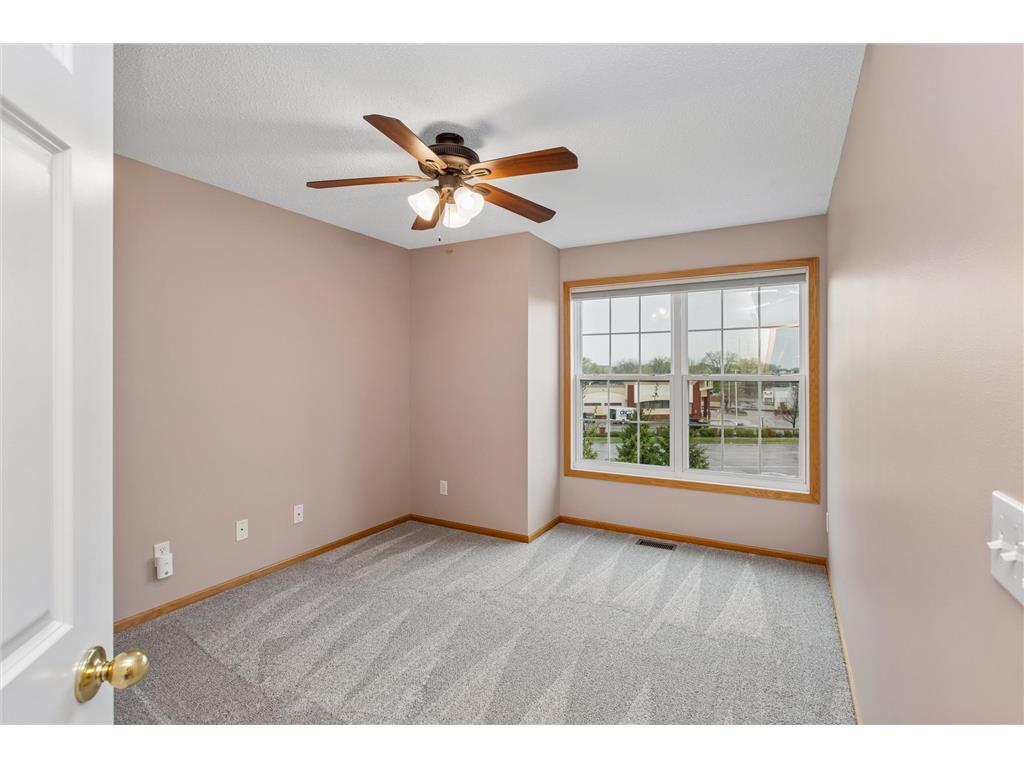 5561 Elm Grove Court New Hope MN 55428 7046647 image20
