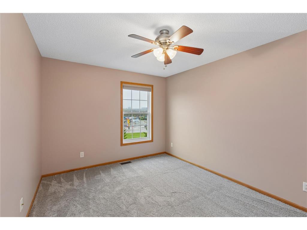 5561 Elm Grove Court New Hope MN 55428 7046647 image22