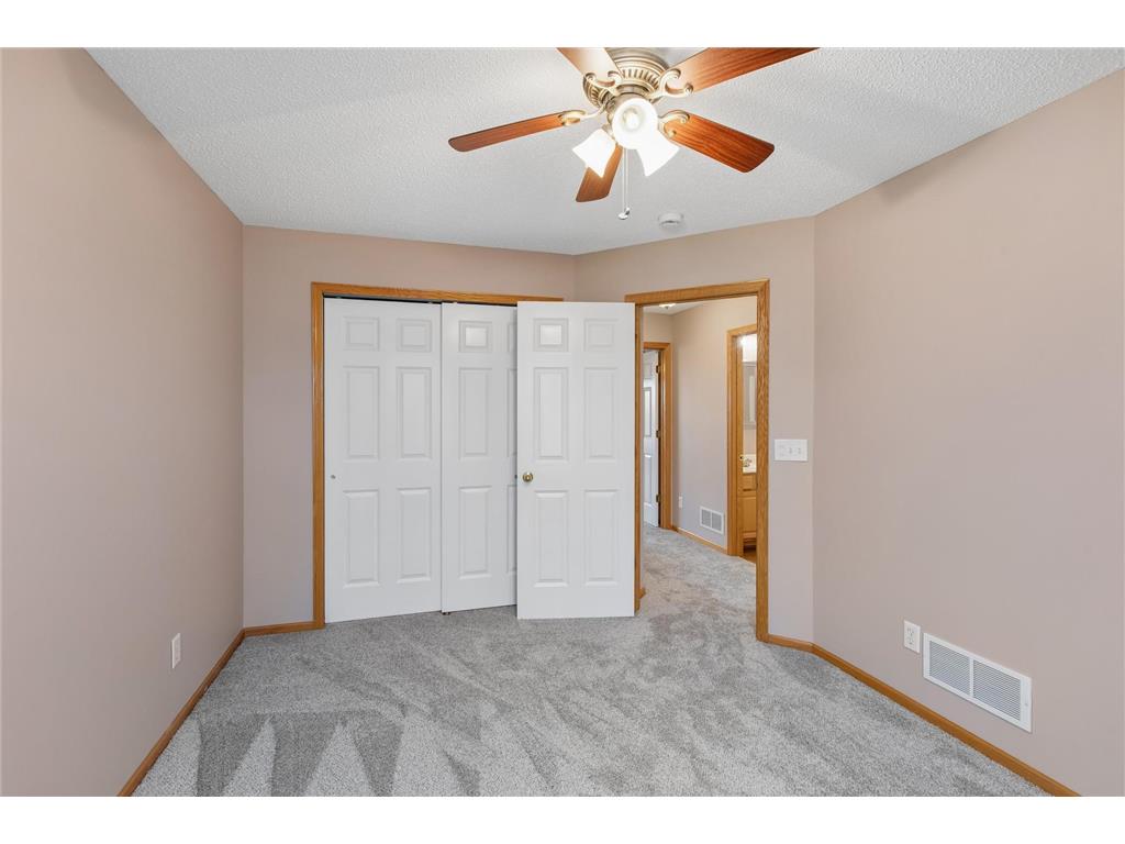 5561 Elm Grove Court New Hope MN 55428 7046647 image23
