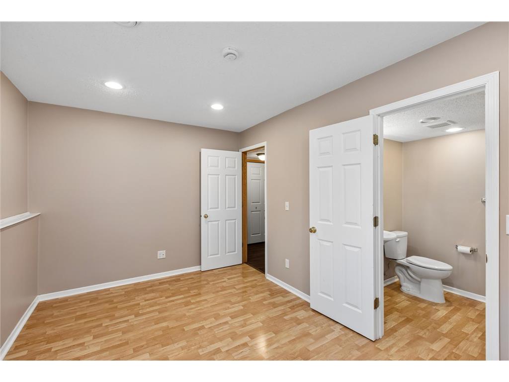 5561 Elm Grove Court New Hope MN 55428 7046647 image25