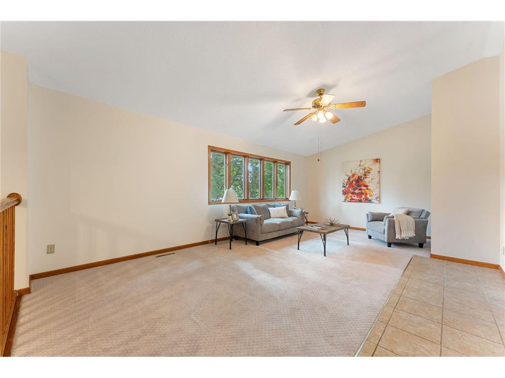 5562 Golfview Lane N Oakdale MN 55128 6776825 image1