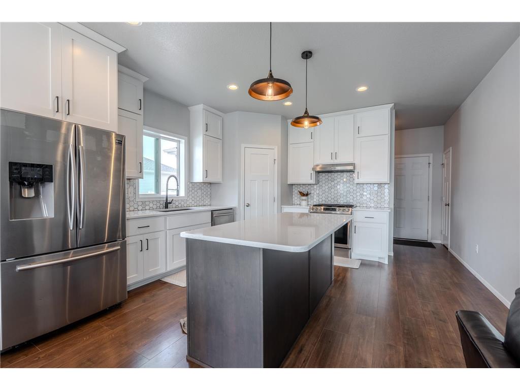 5568 37th Avenue S Fargo ND 58104 7071192 image8