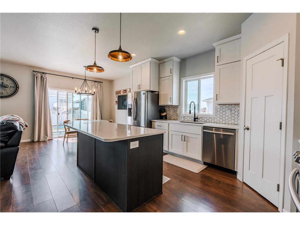 5568 37th Avenue S Fargo ND 58104 7071192 image9