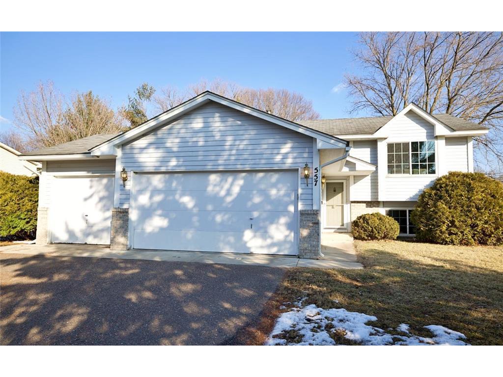 557 9th Street SW Forest Lake MN 55025 6493967 image1